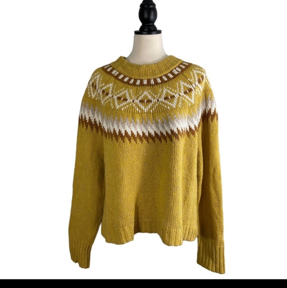 Yellow and brown sweater